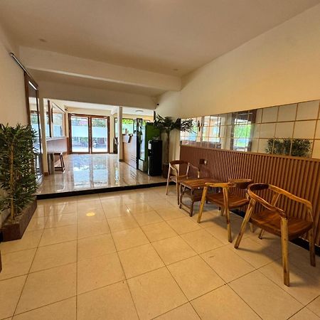 Wisma Madagaskar Palangka Raya Экстерьер фото